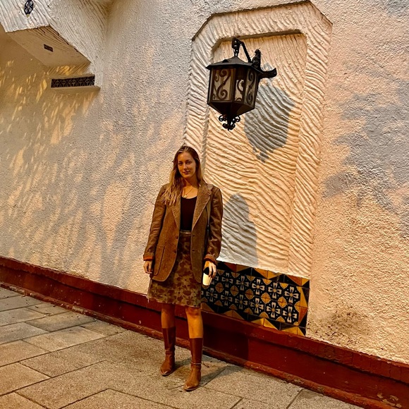 Meet your Posher, Vanessa - Picture 3 of 5